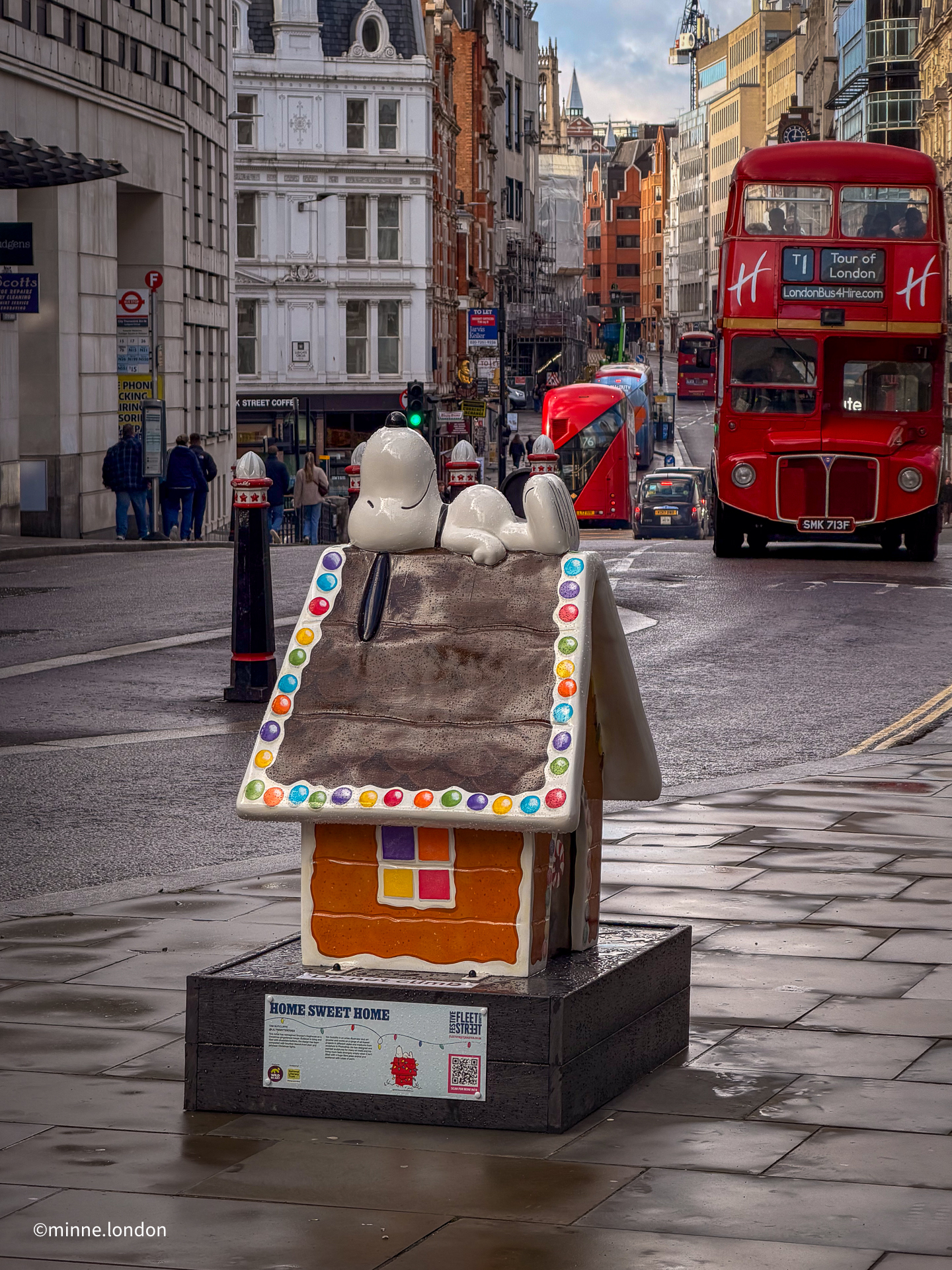 Snoopy Sculpture: Home Sweet Home by Tim Sutcliffe
