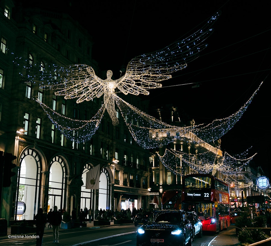 Regent Streetin jouluvalot