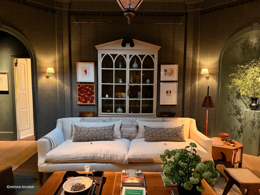Turnell & Gigon Group Drawing Room by Albion Nord