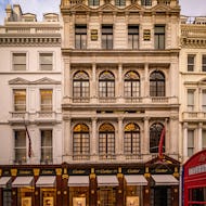 Cartier store on New Bond Street is a popular spot for photographers before Christmas