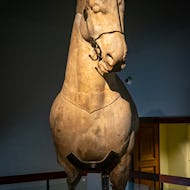A horse statue at the British Museum