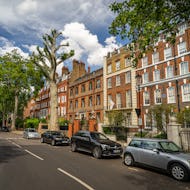 Houses in Chelsea near the Thames