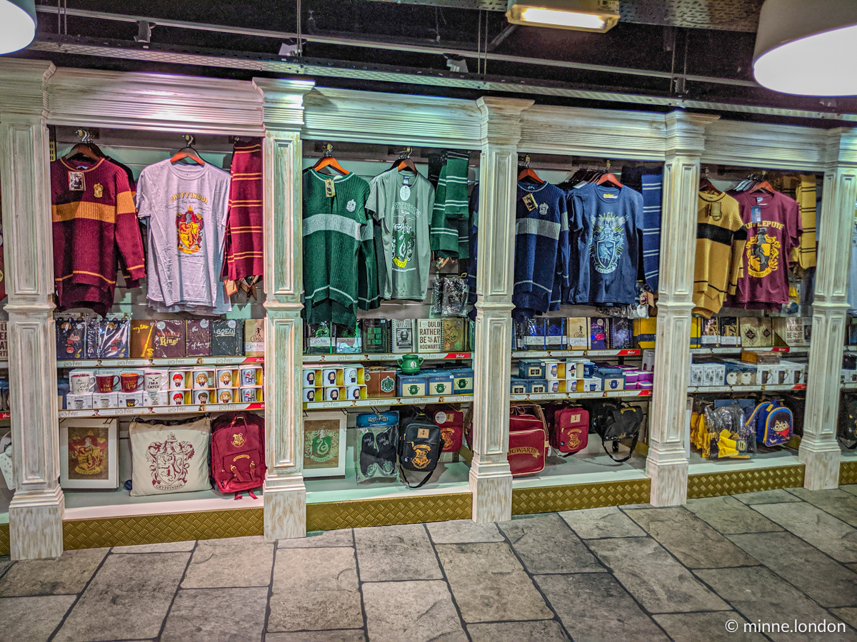 Hamleys Regent Street Famous Toy Store On Regent Street minne.london