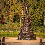 Peter Pan statue in Kensington Gardens