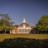 Serpentine Gallery in Kensington Gardens