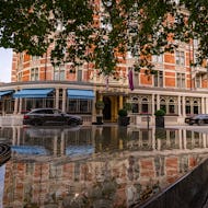 Connaught Hotel in Mayfair with the water feature Silence in the foreground
