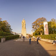 Statue of William IV