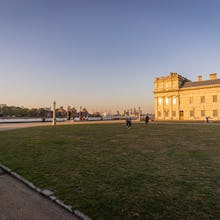 The O2 and Canary Wharf from the courtyard of Old Royal Naval College